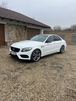 Mercedes Benz C250 4matic 150kw model 2015 - 8