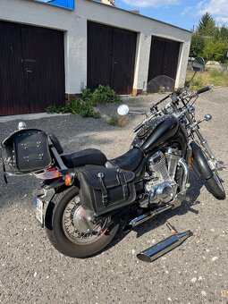 Suzuki VS 750 intruder - 8