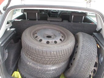 Volkswagen Polo 1.4i KLIMA - 8