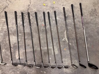 Golfový set s vozíkem - 8