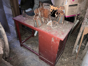 Starý nábytek z chalupy, kredenc, špajz, křesla, židle - 8