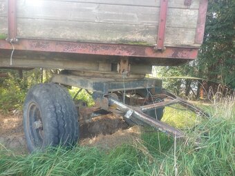 Traktorový vlek 9 tun - 8