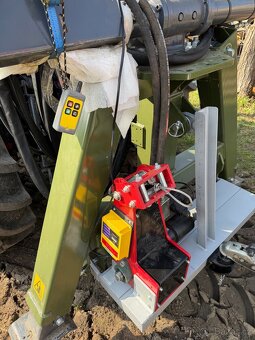 Hydraulická ruka za traktor s hydraulickým navijákem - 8