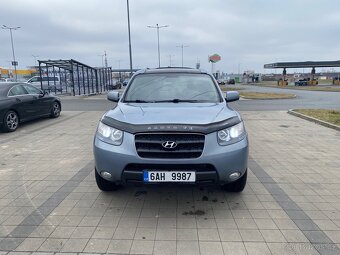 Hyundai Santa Fe 2.2 nafta - 8