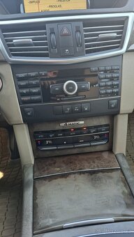 MERCEDES-BENZ E 350 CDI 4MATIC - 8