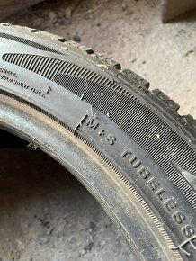 Zimní gumy 215/50R17 na spálení - 2ks - 8