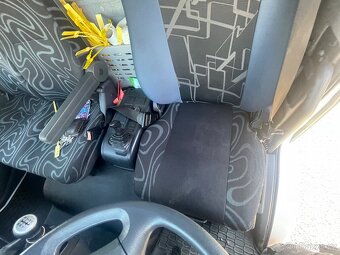 Iveco Eurocargo 75E 19 skříň s hydraulickým čelem - 8