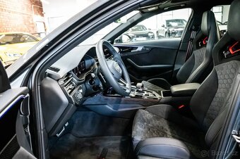 Audi RS4 Avant Competition+ - 8