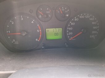 Ford Transit Jumbo 2.4 Maxi klima DPH - 8