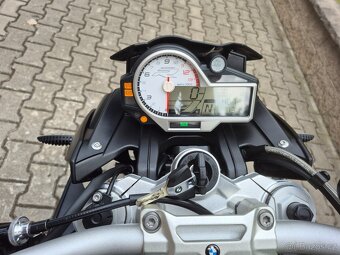 BMW S 1000 R - TOP STAV + VÝBAVA, AKRAPOVIČ 215.000,- Kč - 8