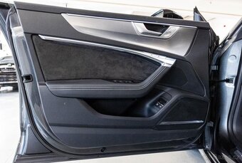 Audi A7 - 8