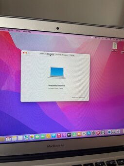 MackBook Air 2017 - 8