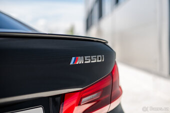BMW M550i, 340kW - 8
