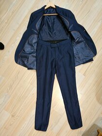 Značkový oblek modré barvy (taneční, maturita) vel. 182/48 - 8