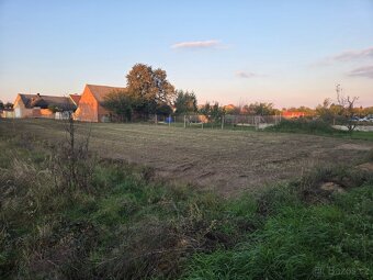 Vracov prodej stavebního pozemku 1.794m2 - 8