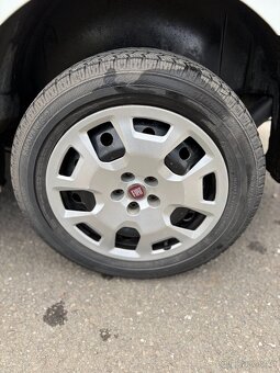 FIAT DOBLO MAXI CARGO 1,6TDI nosnost 1000 kg ADR - 8