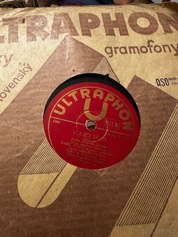 Staré šelakové gamofonové desky - 71 ks - 8