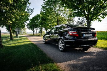 Mercedes Benz C200 Kompresor Sportcoupe 120KW Nová STK - 8