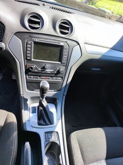 Ford Mondeo 2.0tdci powershift (nepojízdné) - 8