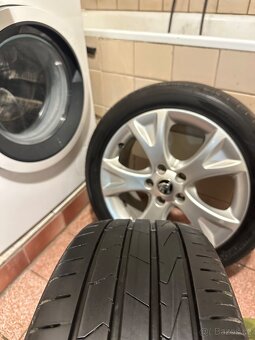 ALU Kola ŠKODA 5x112 R17 PALLAS Letní Pneu 225/45/17 - 8