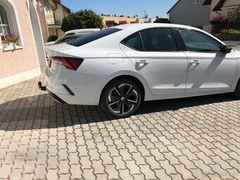 Prodám Škoda Octavia 4 2.0 TDI 110 kW DSG 2021 - 8