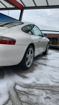 Porsche 911 996 Carrera 4 2001 motor po GO, krásné auto - 8