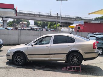 Škoda Octavia 1.6 MPi Ambiente,Klima,Tažné,ALU,STK 9/2026 - 8