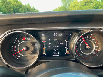 Jeep Wrangler Rubicon 392, 6.4 V8 HEMI 470HP - 8