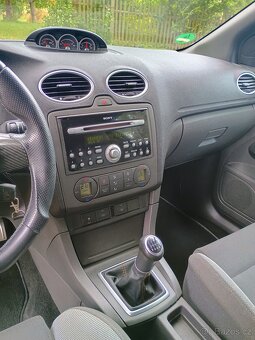 Ford Focus ST 225 // KRASAVEC // NUTNO VIDĚT // - 8