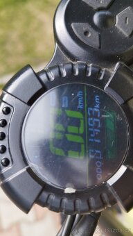 Koloběžka Vsett 8+ 1200W - 8