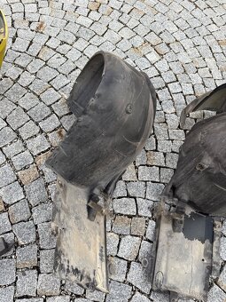 Prodám Přední nárazník BMW E46 M3 - výztuhu Carbon - 8