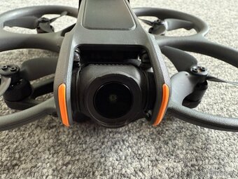 DJI Avata 2 + DJI Integra + Ovladač + příslušenství - 8