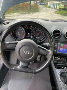 Audi TT 2 - 8