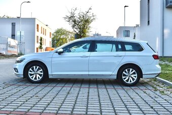 VW Passat B8 FL 2.0 TDi/2021/110kW/Highline/Matrix/manuál - 8