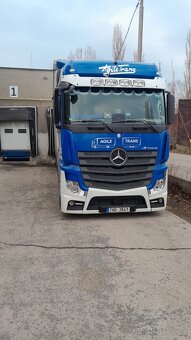 Tahač - Mercdes Benz Actros - 8