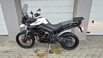 Triumph Tiger 800 XC - 8