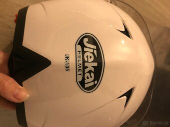 Jiekai helmet - Vyklapeci helma se sluneční clonou - 8