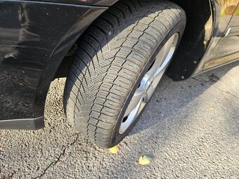 Škoda Octavia 2.0 fsi kombi Elegance - 8