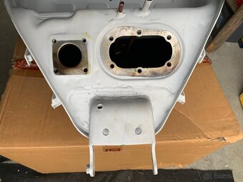 Benelli BN600-originální nádrž - 8