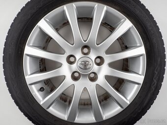 Toyota Avensis - Originání 17" alu kola - Zimní pneu - 8