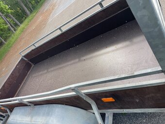 Bržděný přívěs Solide 2000 kg, 126x300 cm, nová podlaha - 8