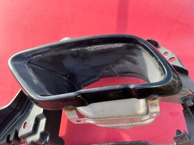 BMW X5 G05 Černé koncovky výfuků 8078669/8078670 - 8