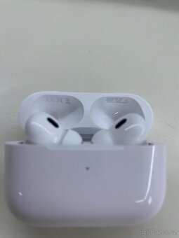 AirPods pro 2 - 8