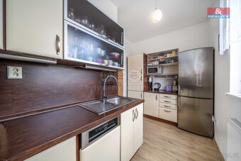 Prodej bytu 2+1, 53 m², Zbůch, ul. Náměstí - 8