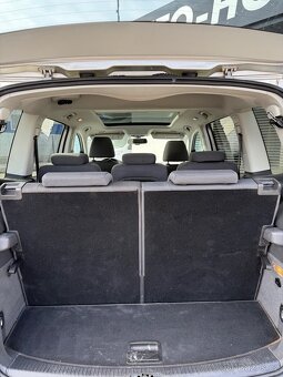 Volkswagen Touran 2.0 tdi - 8