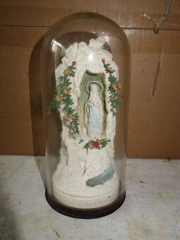 Panna Maria Lurdská - 8