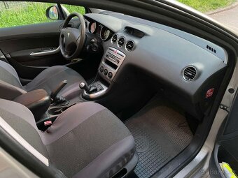 PEUGEOT 308 1.4i Kombi 2011 190.000km Udržovány stav - 8