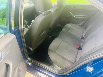 Škoda Rapid 1.6 tdi 77kw, ČR , digiklima, - 8