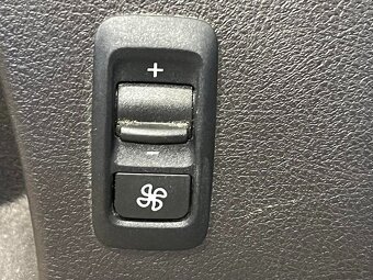 Sedačky hnědá kůže VW Passat B7 kombi r.v. 2011 - 8