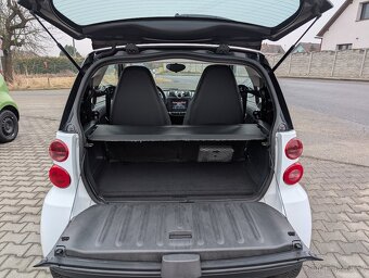 SMART FORTWO MHD AUTOMAT 1.0i 45kW JEN 107TKM - 8